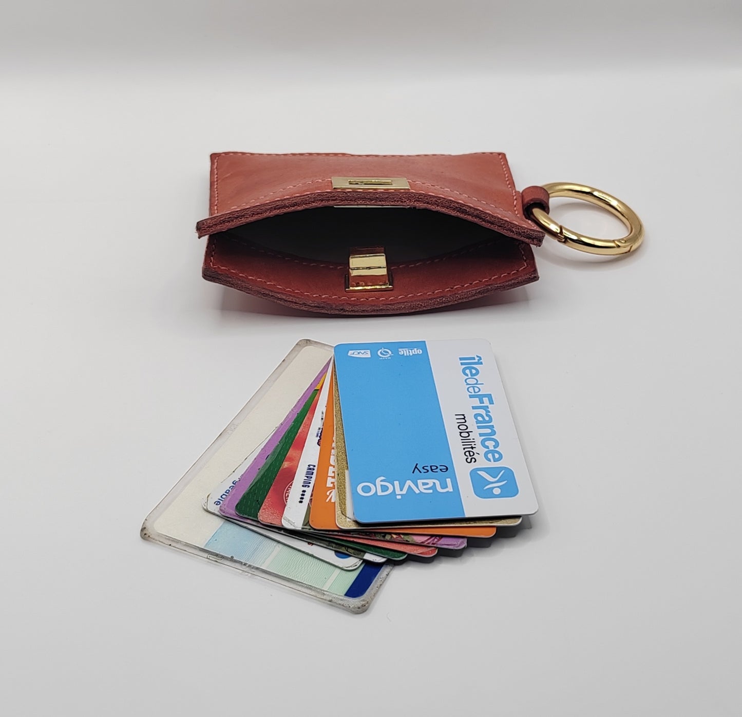 Le porte-cartes rose velours en cuir Badalassi