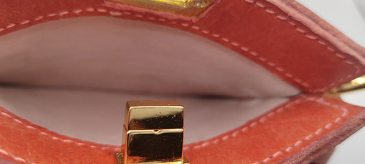 Le porte-cartes rose velours en cuir Badalassi