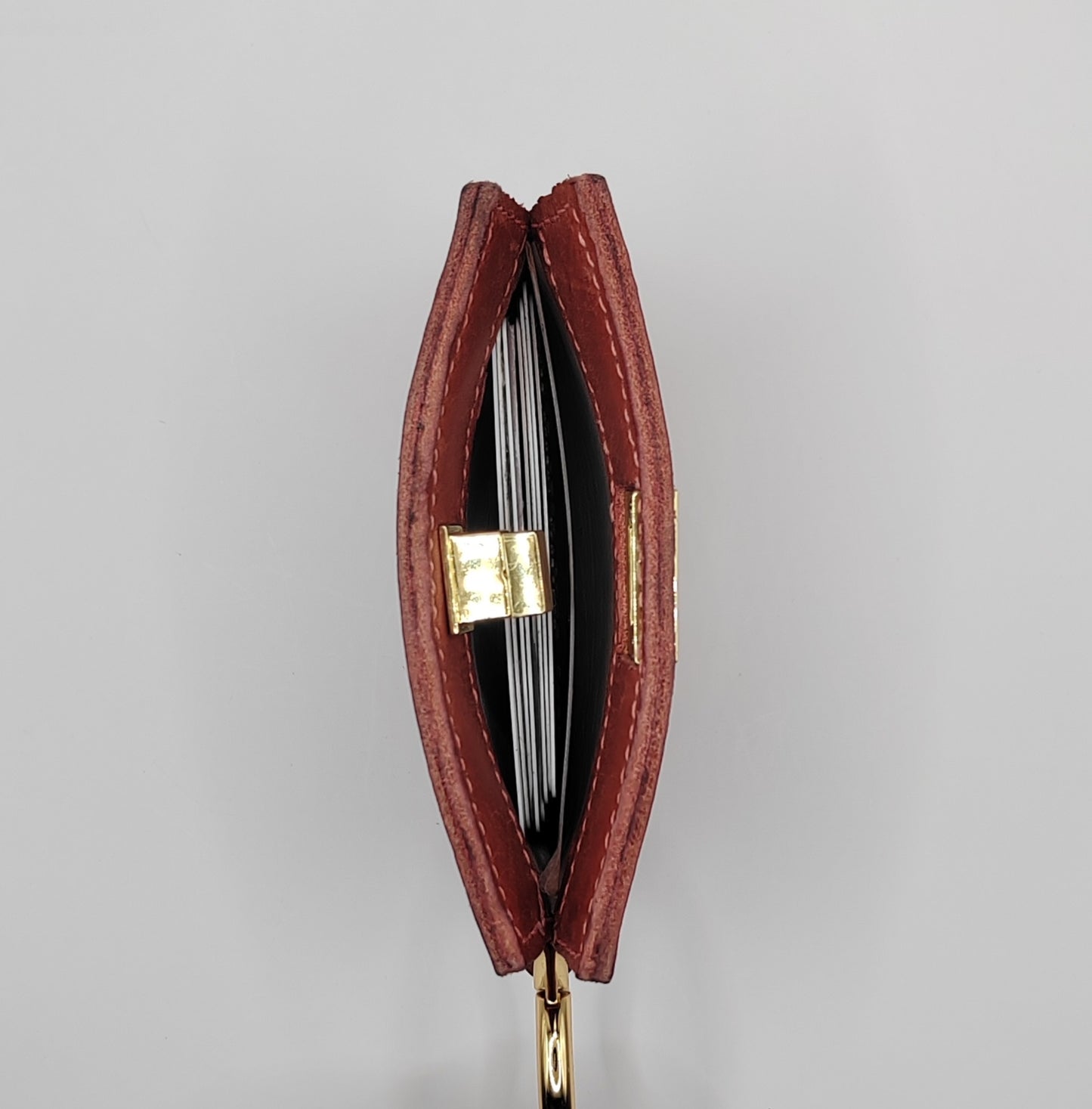 Le porte-cartes rose velours en cuir Badalassi