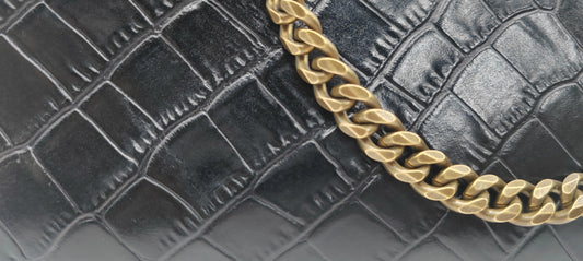 Le sac de soirée en cuir imprimé crocodile