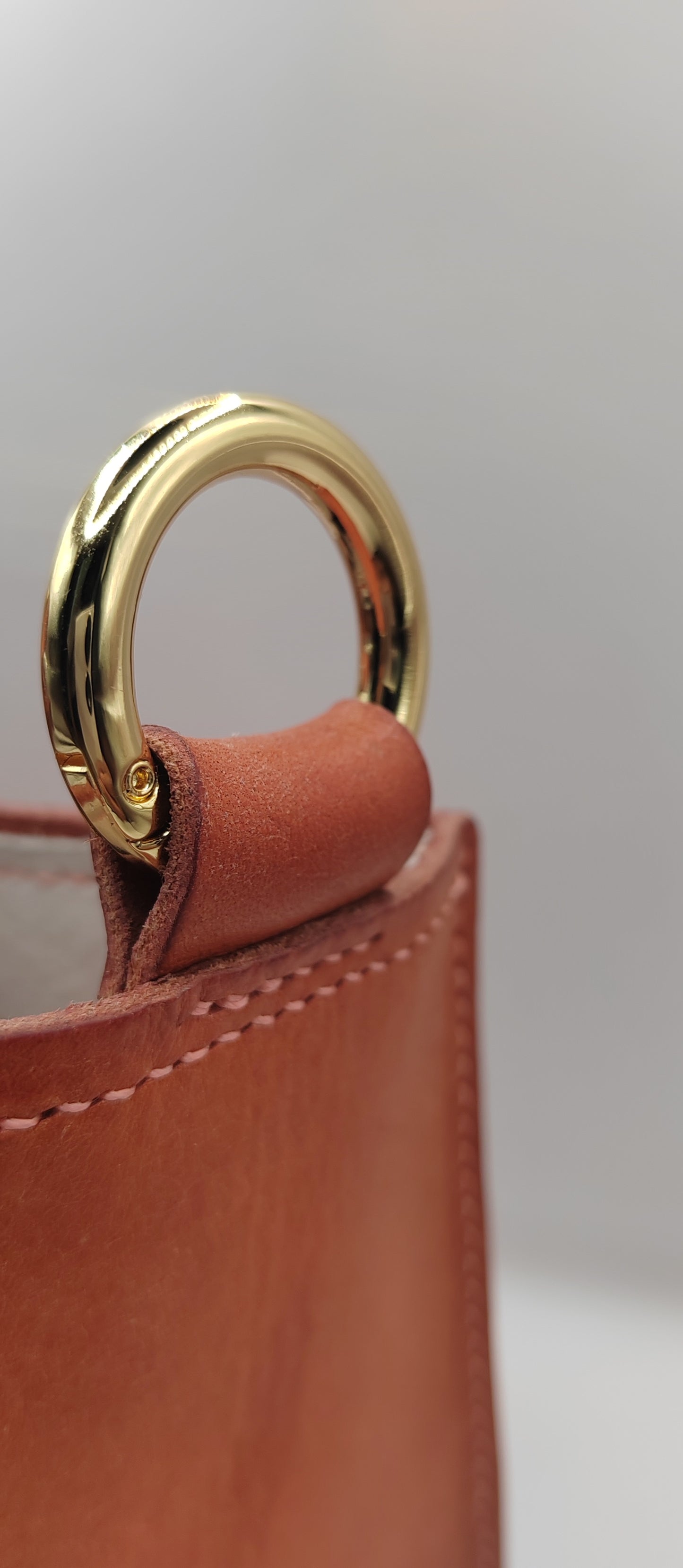 Le sac week-end rose velours en cuir Badalassi