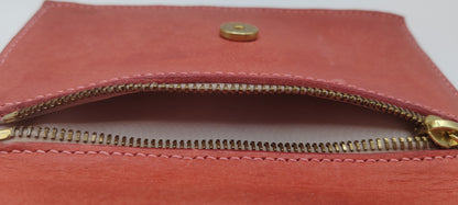 Le sac portefeuille rose velours en cuir Badalassi