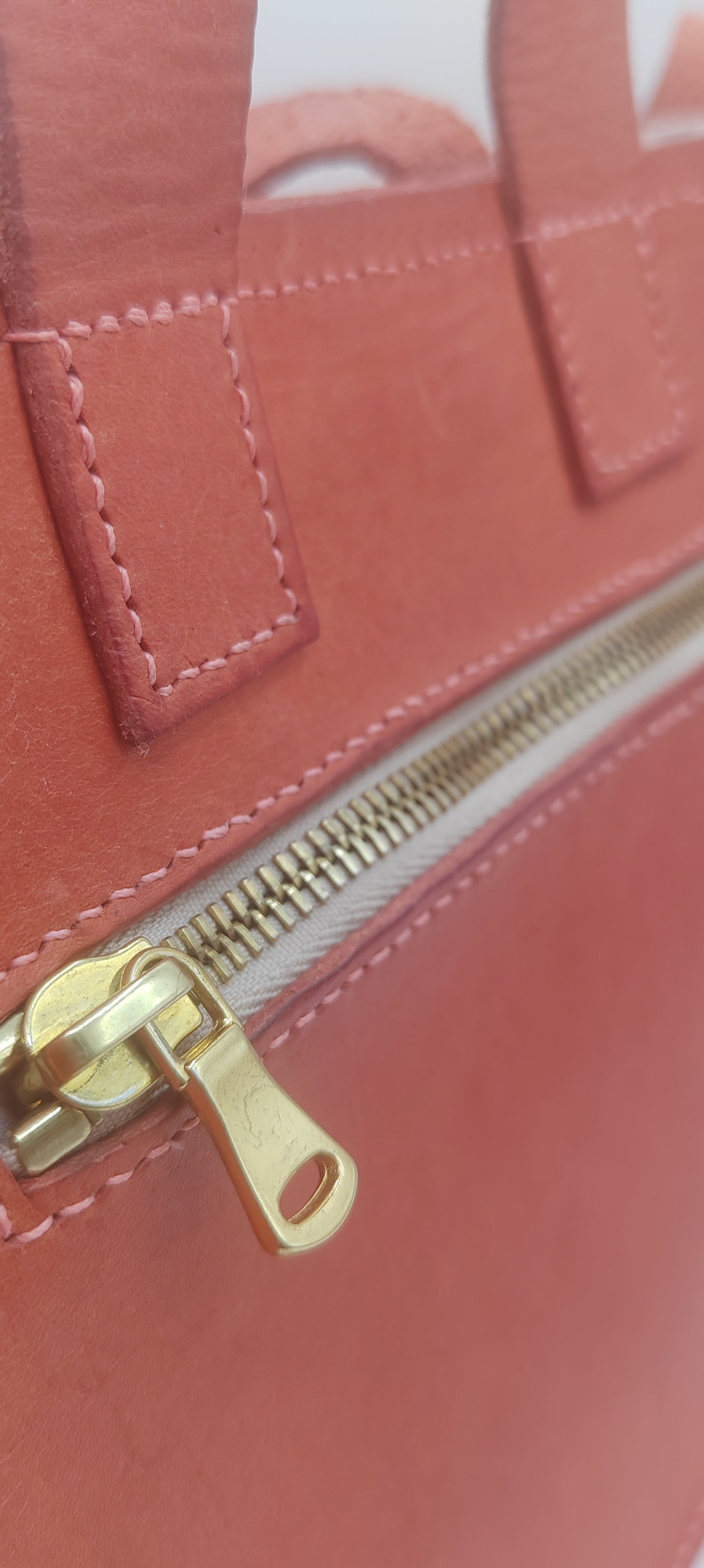 Le sac week-end rose velours en cuir Badalassi